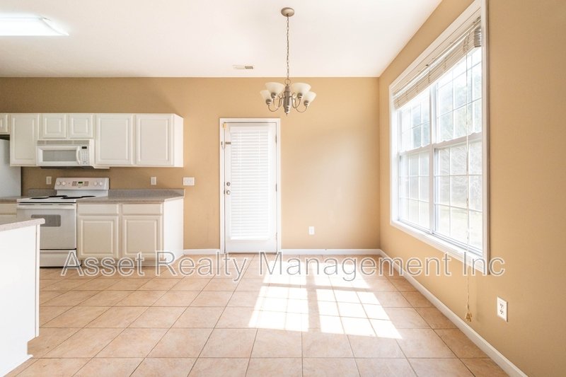 506 Drakewood Dr property image
