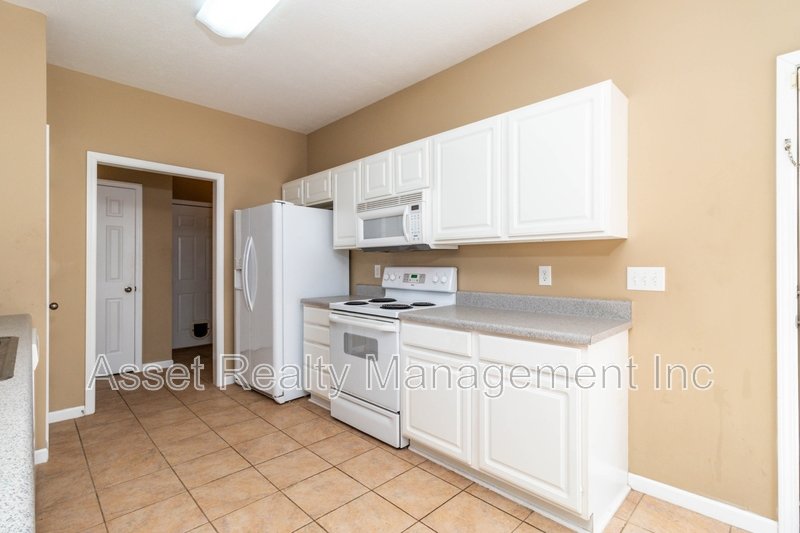 506 Drakewood Dr property image