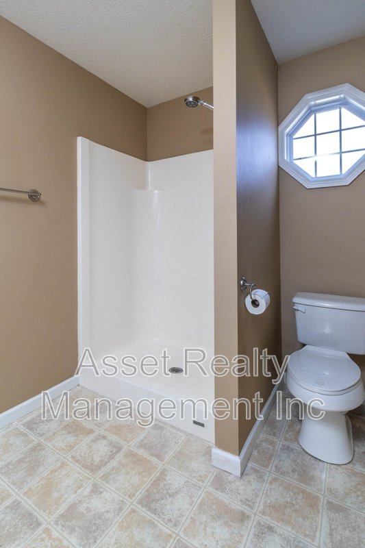 506 Drakewood Dr property image