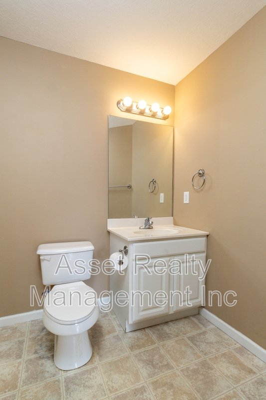 506 Drakewood Dr property image