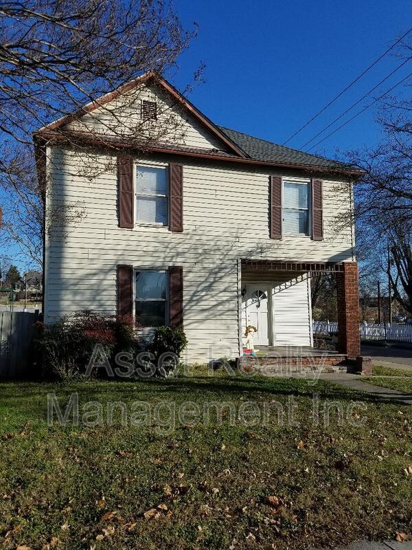 1401 Hannah Ave - 1 property image