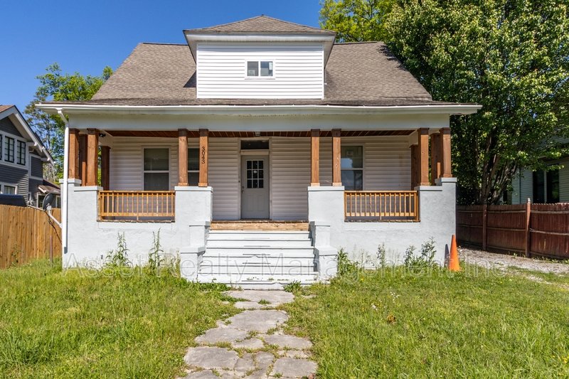 3043 East 5th Avenue - 1 property image