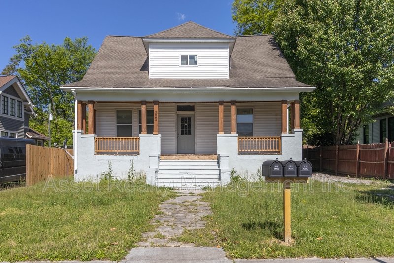 3043 East 5th Avenue - 1 property image