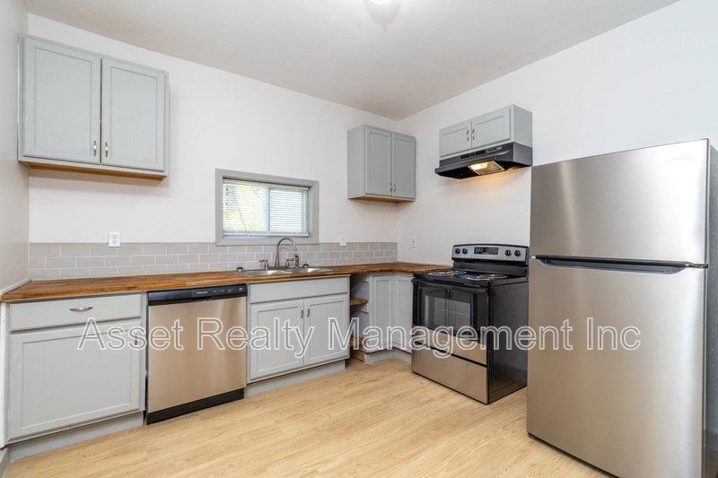 3043 East 5th Avenue - 1 property image