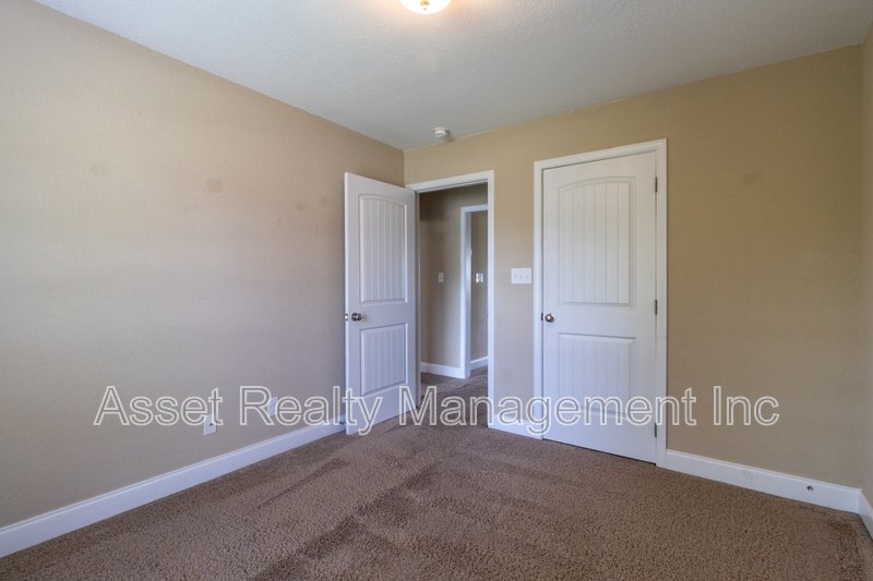 839 Wells Road property image