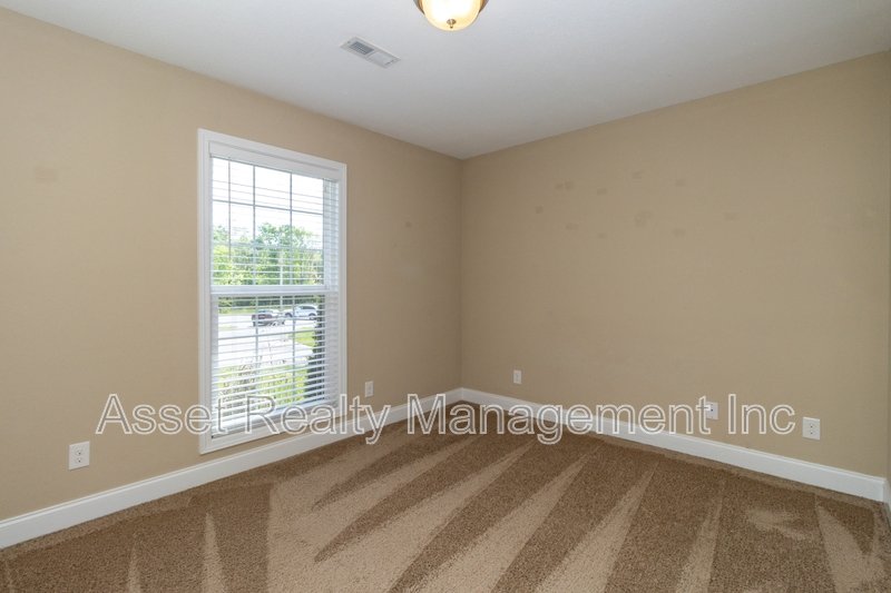 839 Wells Road property image