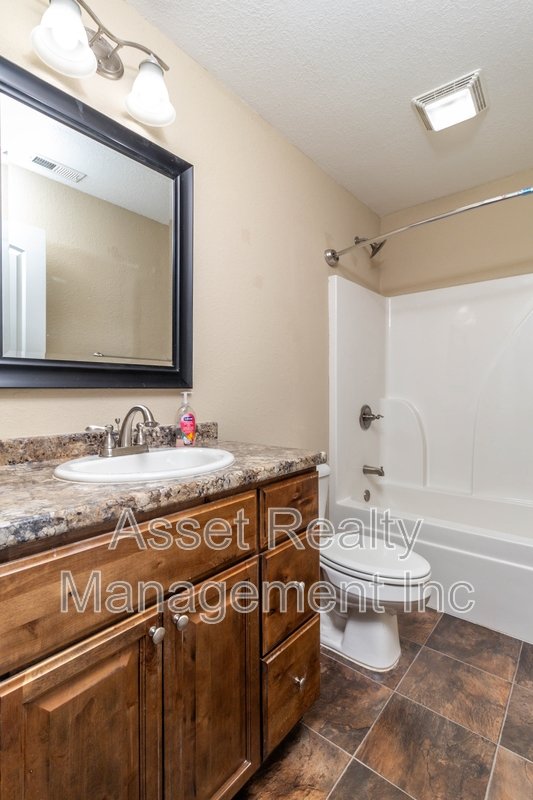 839 Wells Road property image