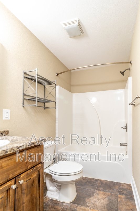 839 Wells Road property image