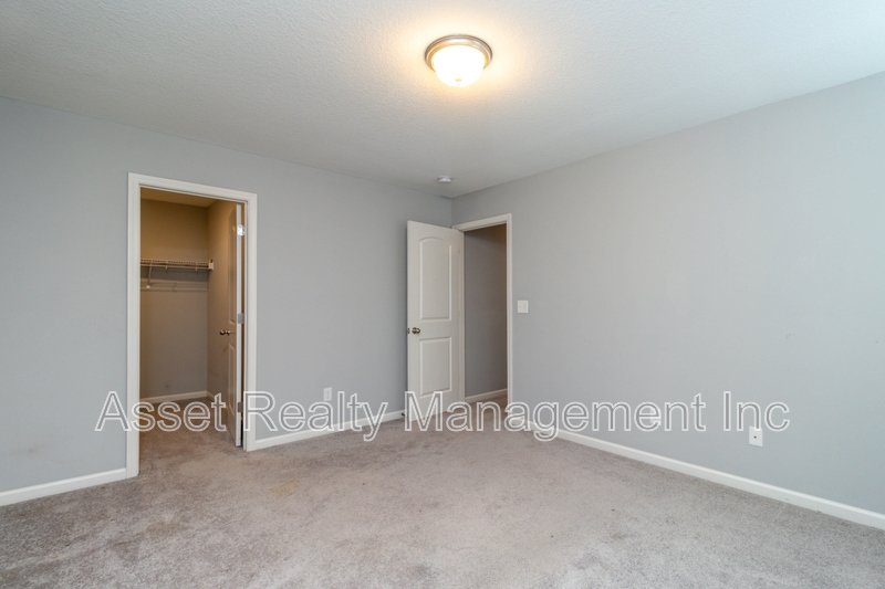 7832 Beeler Farms Ln property image