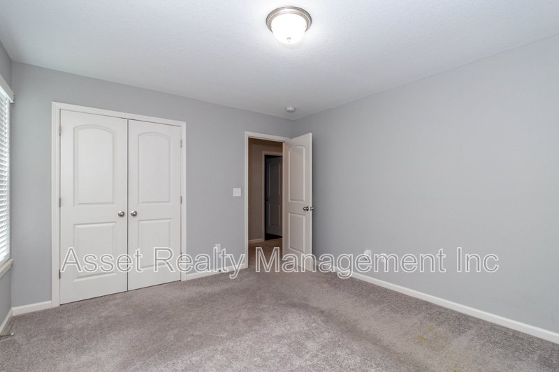 7832 Beeler Farms Ln property image