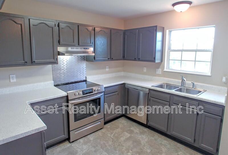 3905 Hillside Terrace Lane property image