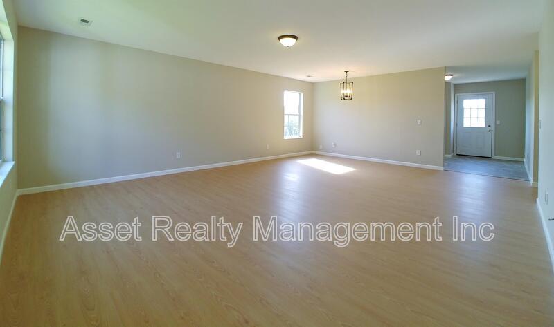 3905 Hillside Terrace Lane property image