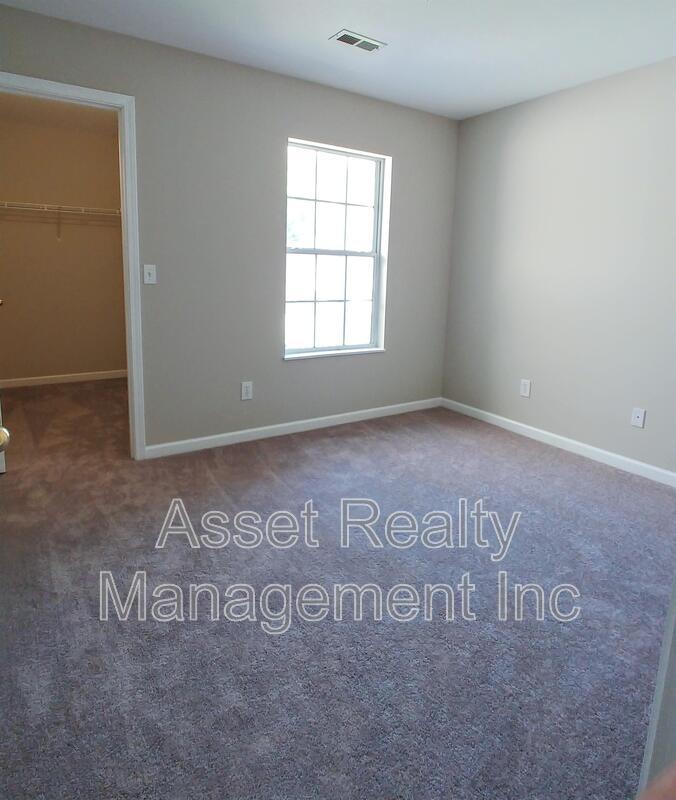 3905 Hillside Terrace Lane property image