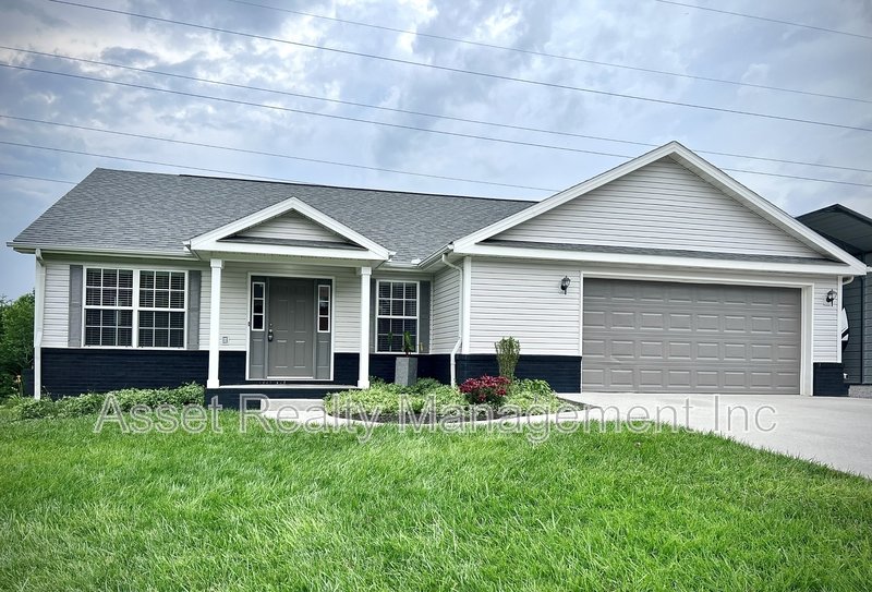 3905 Hillside Terrace Lane property image