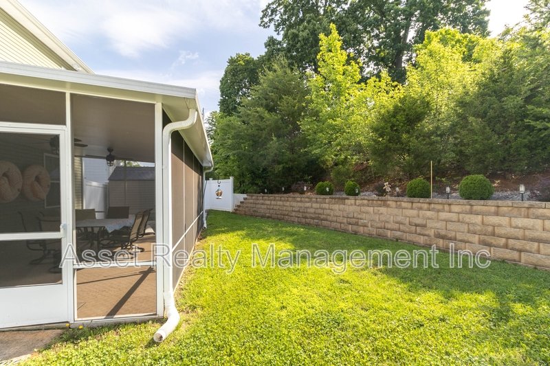 1416 Madison Oaks Road property image