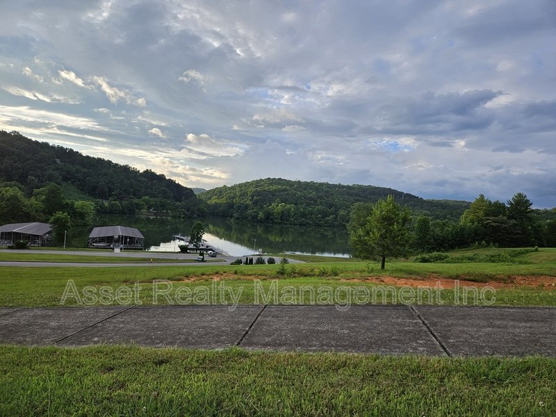 121 Hatleyberry St property image