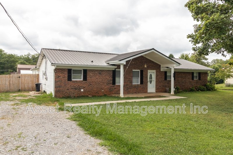 2821 Vicksburg Lane property image