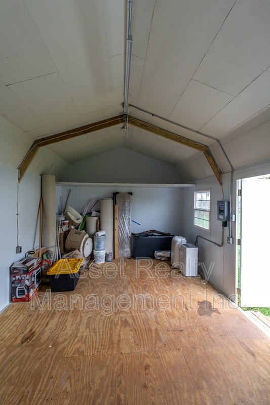 2821 Vicksburg Lane property image