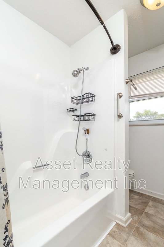 2821 Vicksburg Lane property image