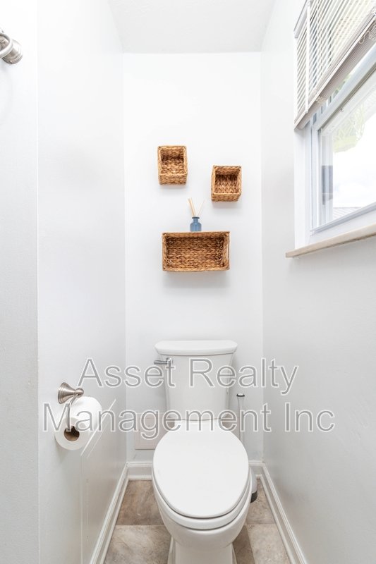 2821 Vicksburg Lane property image