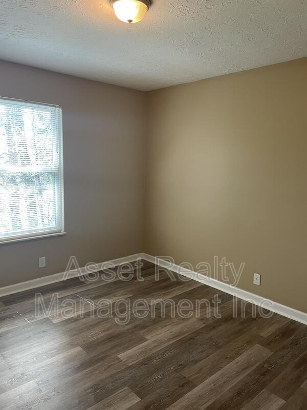 2817 Colt Dr - 3 property image