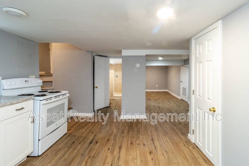 602 Caswell Avenue Apt 4 property image