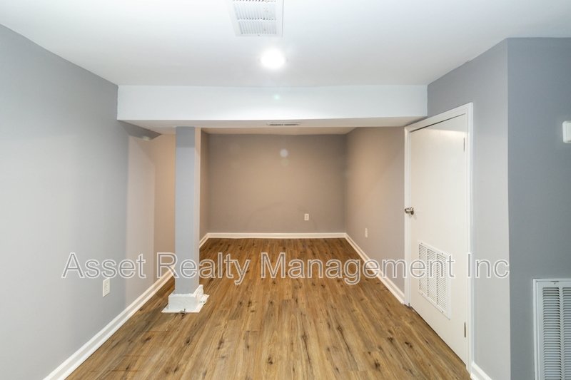 602 Caswell Avenue Apt 4 property image