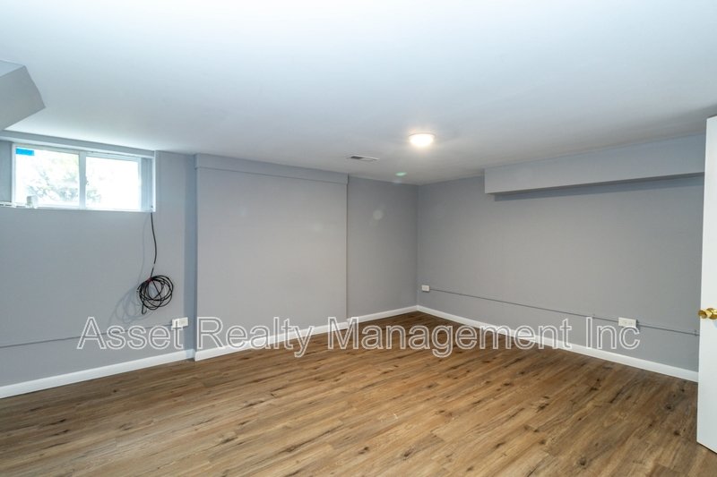 602 Caswell Avenue Apt 4 property image