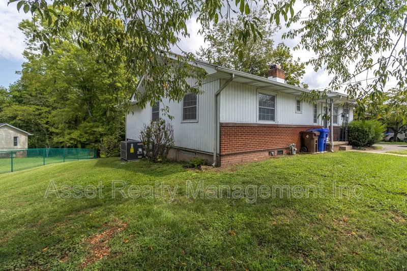120 Utah Ave property image