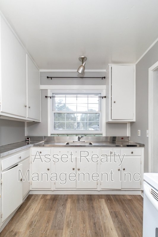 120 Utah Ave property image