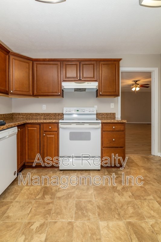 11719 S Williamsburg Drive property image