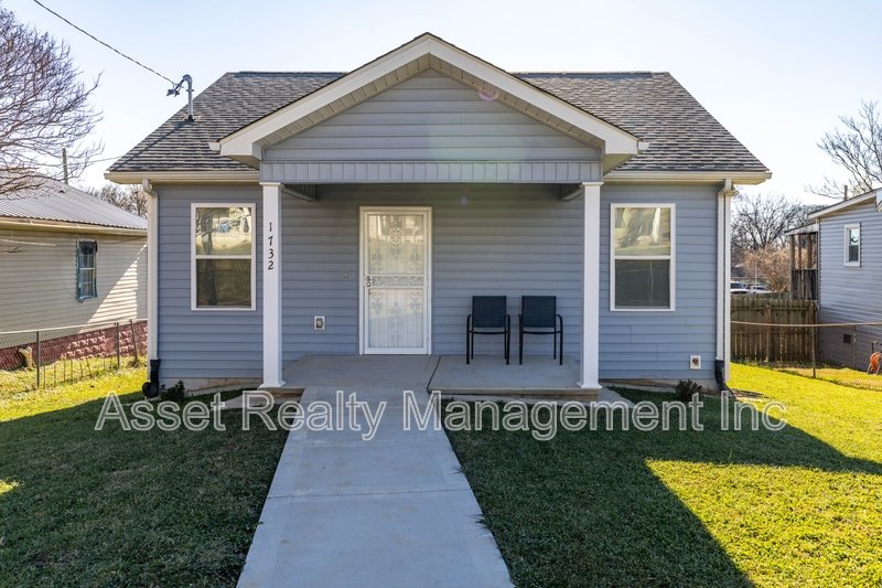 1732 Jourolman Ave property image