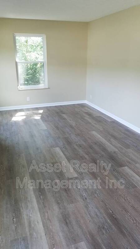 2817 Colt Dr - 1 property image