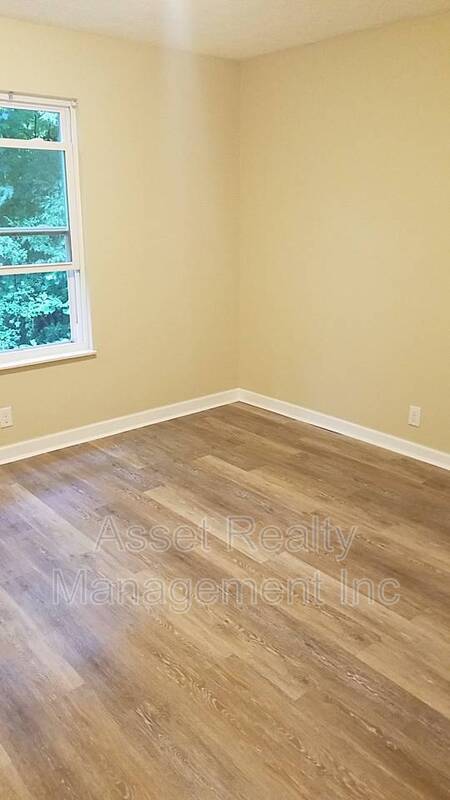 2817 Colt Dr - 1 property image