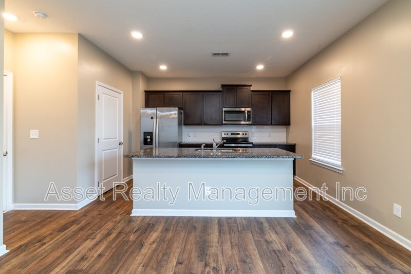 173 Ashe Ave property image