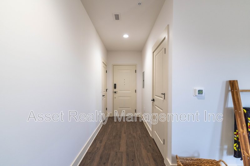 1110 Franck Street - 204 property image