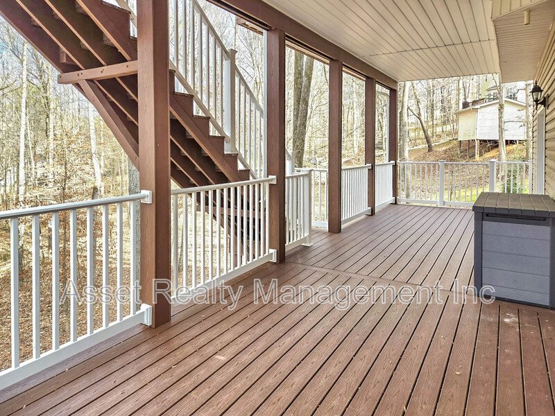 12469 Daisywood Drive property image