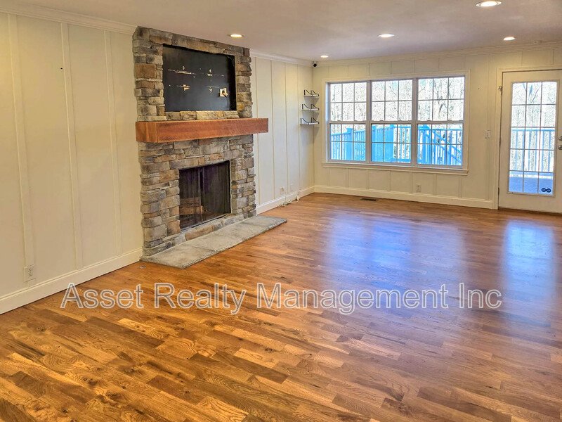 12469 Daisywood Drive property image