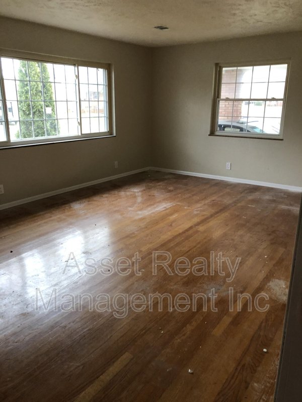 218 Britton Drive property image