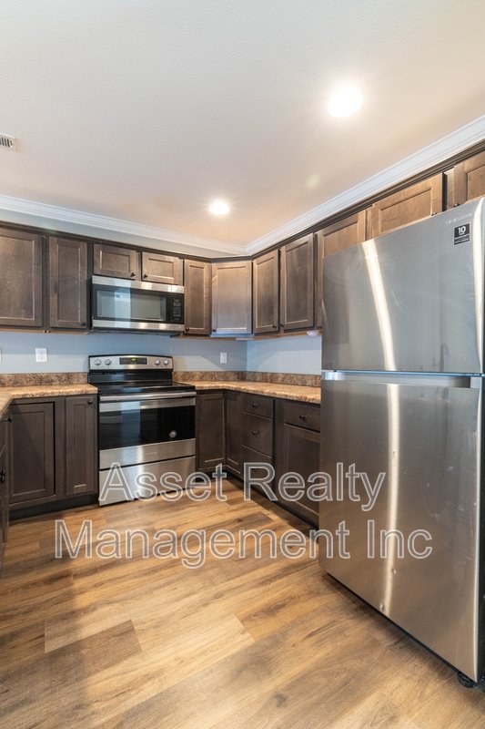 924 Warrior Hill Drive - 1 property image