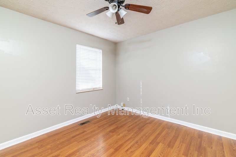 4756 Brierley Dr property image