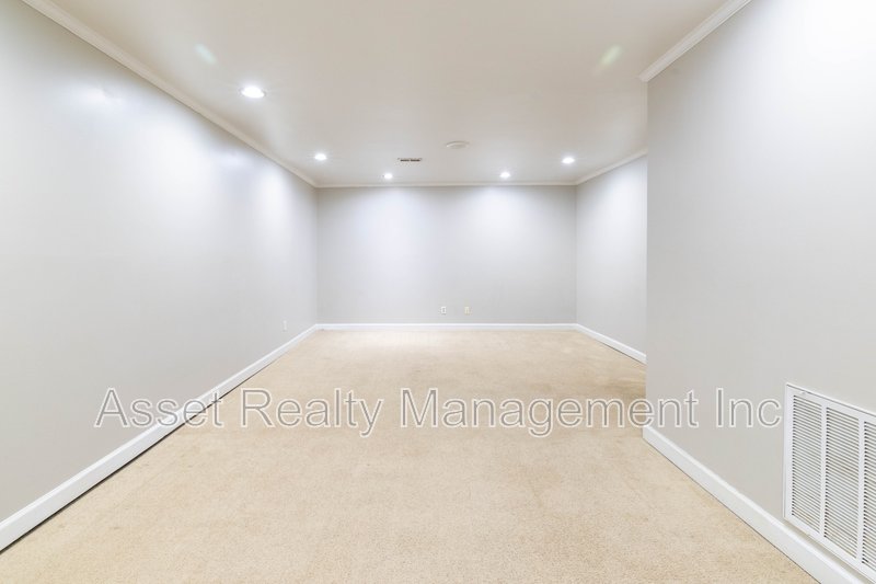 4756 Brierley Dr property image