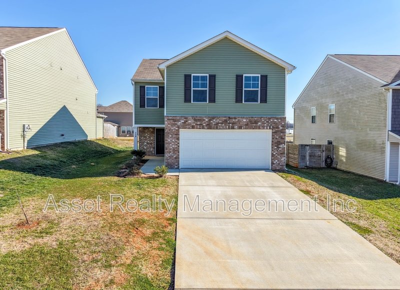 228 Belle Court property image