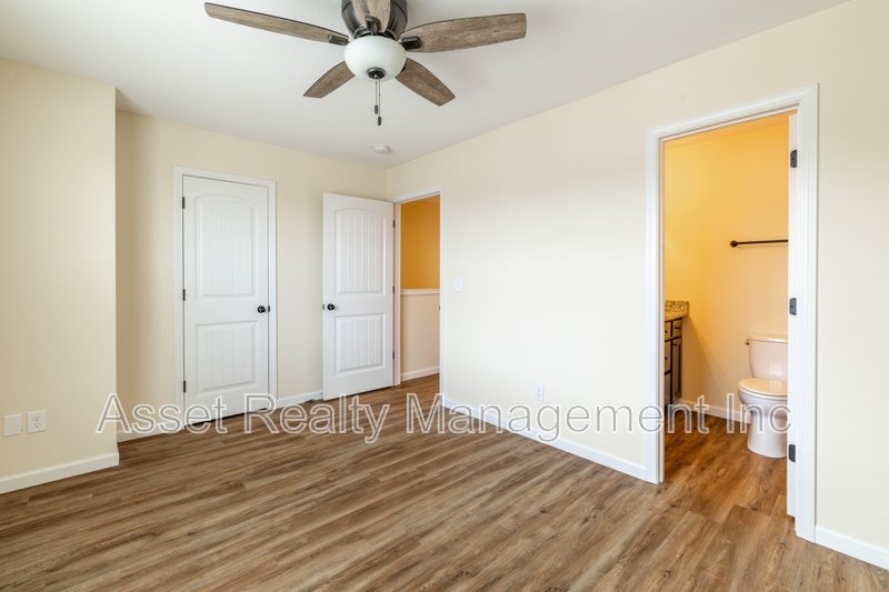 923 Warrior Hill Drive - 1 property image