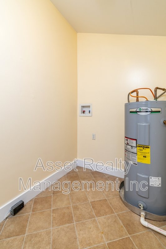 1443 North 4th Avenue property image