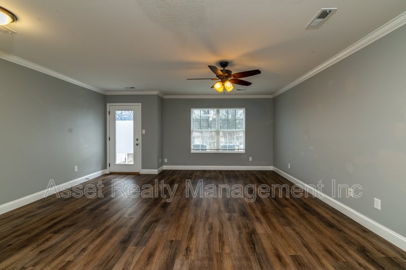 924 Warrior Hill Drive - 1 property image