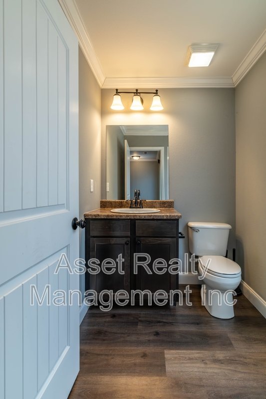 924 Warrior Hill Drive - 1 property image