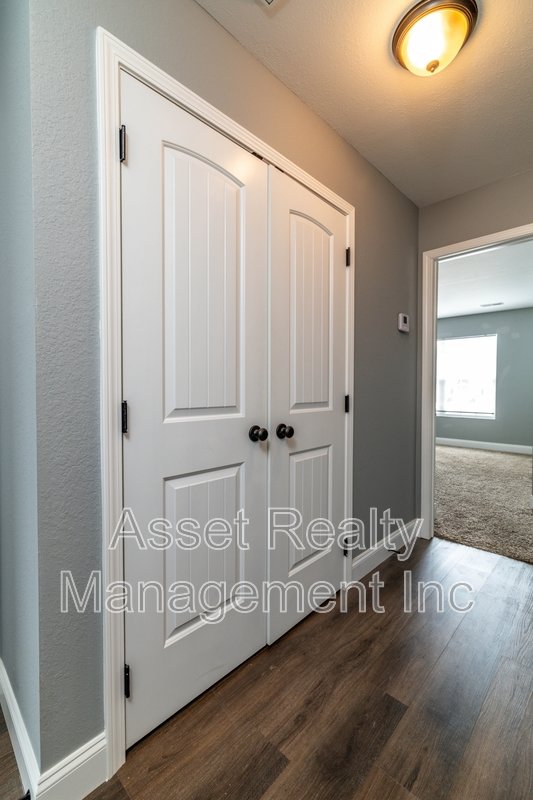 924 Warrior Hill Drive - 1 property image