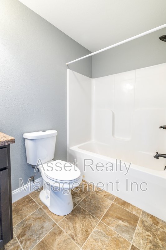 924 Warrior Hill Drive - 1 property image