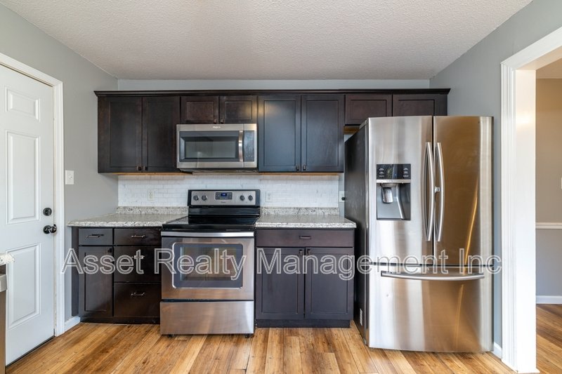 5601 Ludbury Lane property image